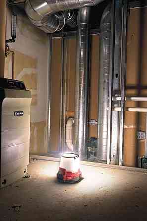 Фонарь аккумуляторный MILWAUKEE, M18 ONESLSP-0 Одесса