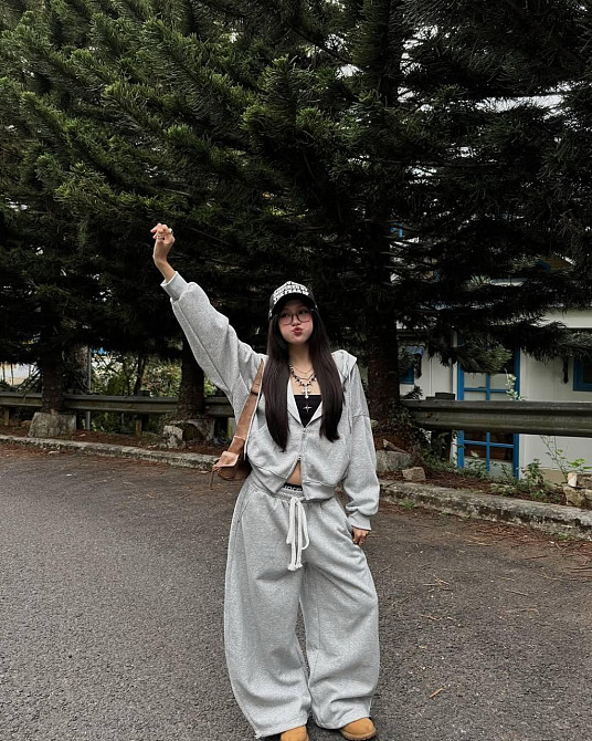 Женский прогулочный оверсайз костюм двойка: кофта и штаны двунитка Одесса - изображение 8