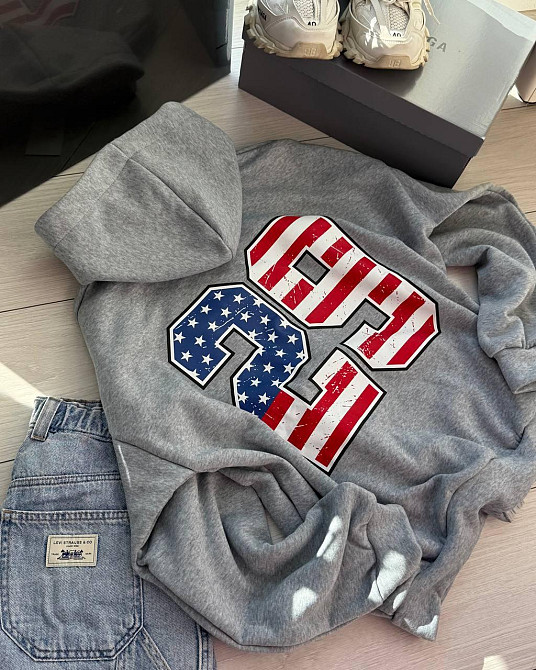 Жіноча тепла повсякденна худі з принтом трьохнитка на флісі Одеса - фото 7