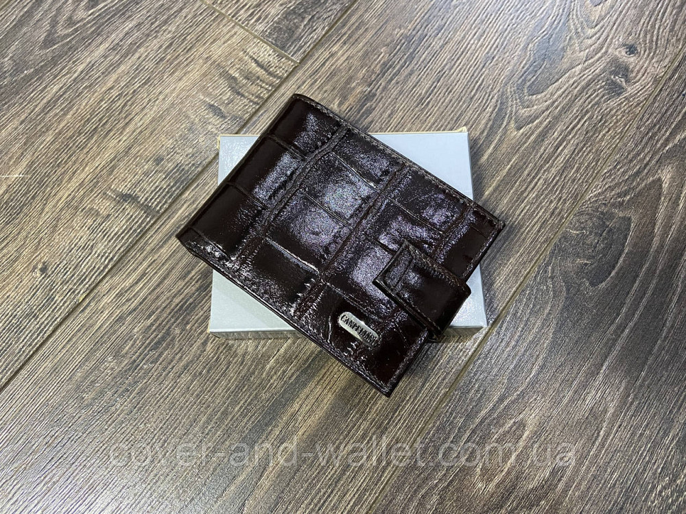 Маленький чоловічий гаманець із натуральної шкіри коричневого кольору під крокодила Сanpellini Київ - фото 10