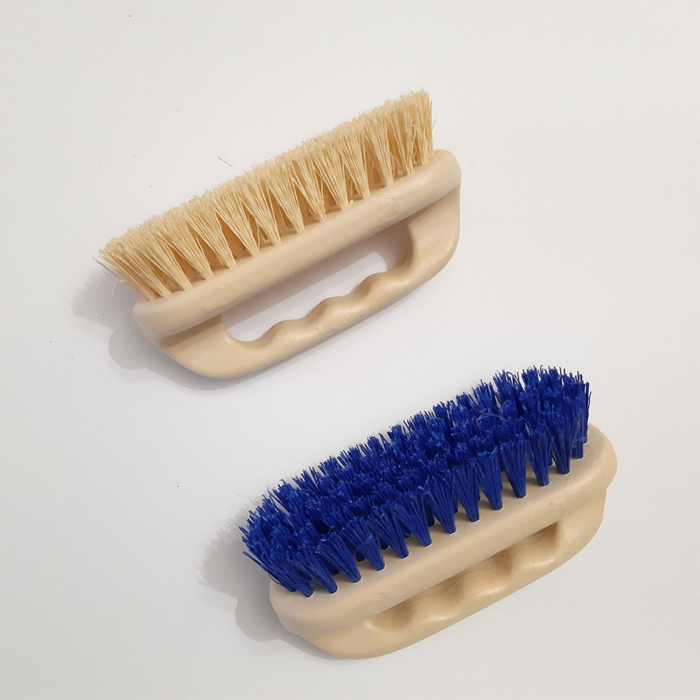 Щетка одежная с ручкой 140 мм, Польша (утюжок) Харьков - изображение 1