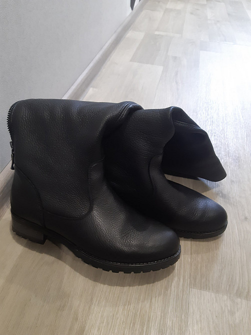 Женские зимние сапоги Б/У натуральная кожа, натуральный мех Германия (европейка) - 38 размер - стелька 24,5см Киев - изображение 5