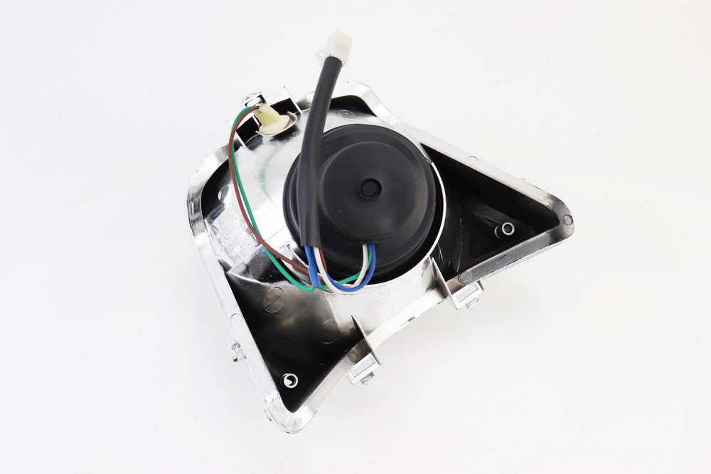 УЦІНКА Фара передня в зборі, тип. 1 (роз'єм малий "мама") (дефект скла + тріщини, див. фото) Киев - изображение 2