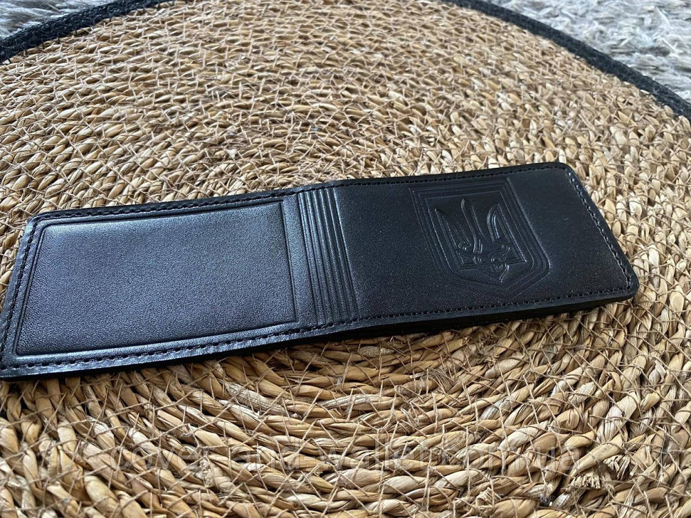 Шкіряна обкладинка для ID-паспорта та авто документів з гербом України на три відділення P-Leather Київ - фото 2