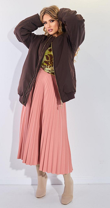 Об'ємний утеплений бомбер (42) Київ - фото 4