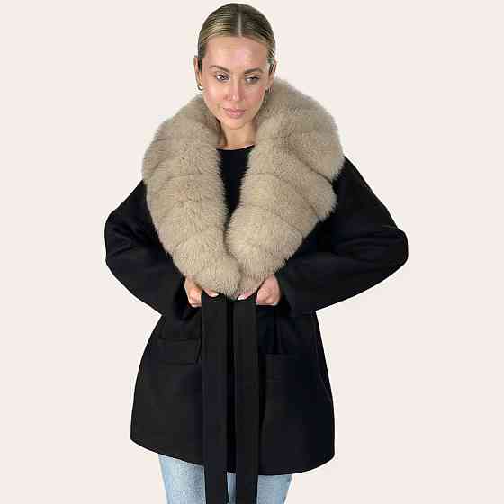 Женское пальто с меховым воротником Черный, 50 Харьков