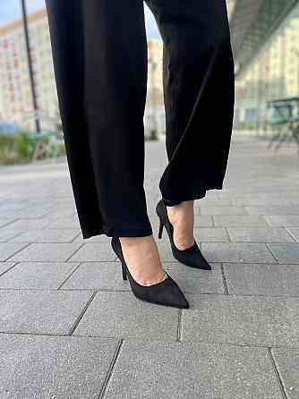 Q&Q Туфлі на підборах жіночі зі штучної замші весна-осінь демісезонні чорні QQ18-1 р. 36-41 Коломия