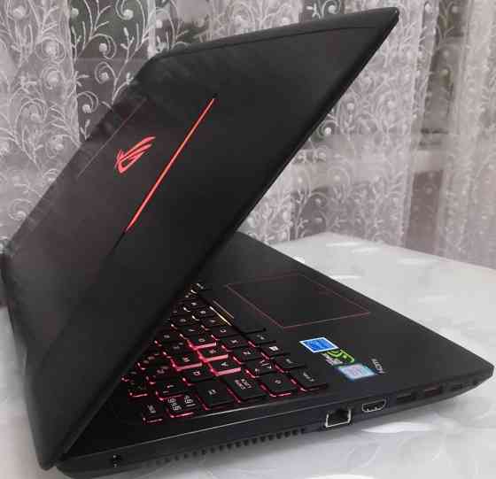 Ноутбук: ASUS ROG Strix /i7-7700HQ/ GTX1050Ti 4Gb./RAM16GB/ SSD+HDD. Киев