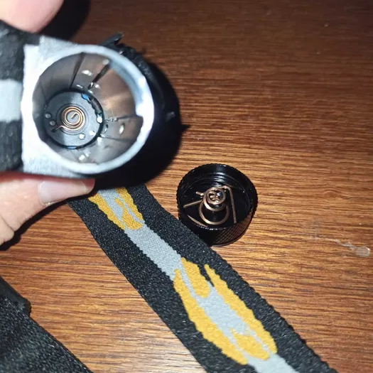 Налобний ліхтар Sololandor (біле + червоне світло) без акумулятора Київ - фото 9