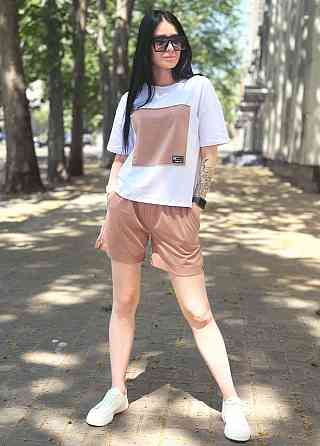 Двокольоровий костюм з шортами "Numb" оптом | Норма | Розпродаж моделі Капучіно, 42-44 Київ