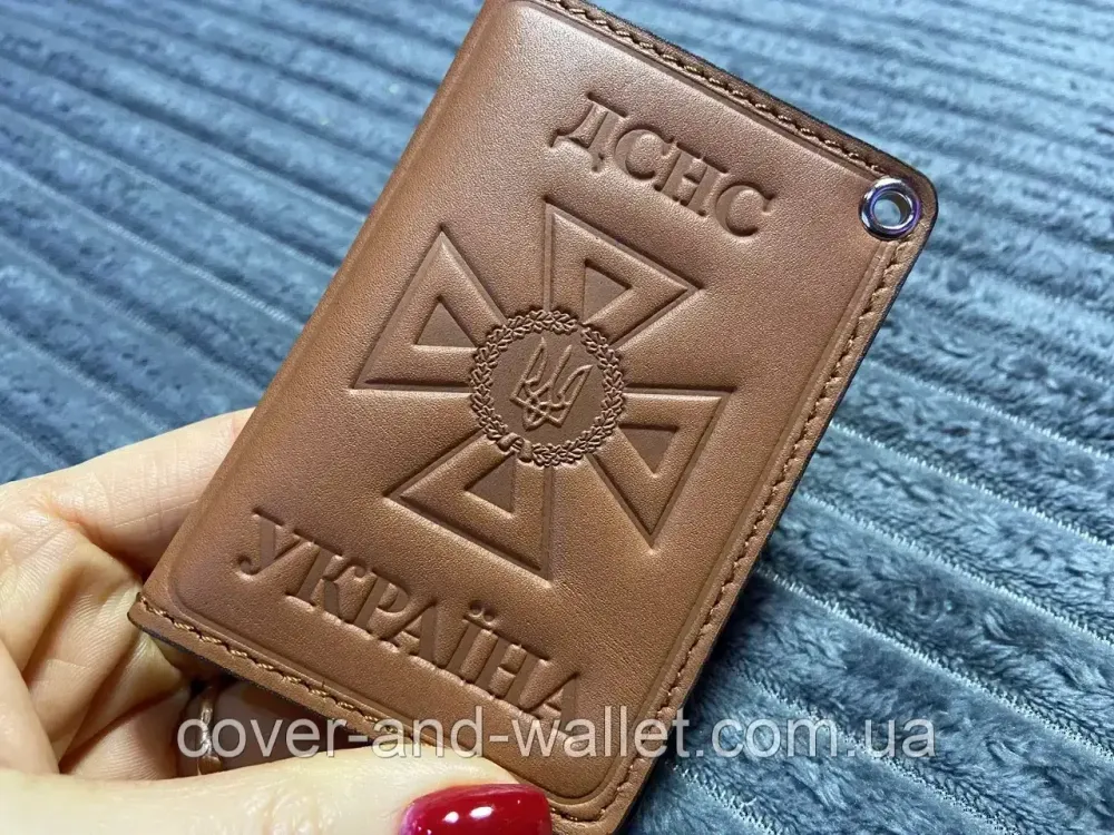 Шкіряна обкладинка на посвідчення ДСНС з шевроном жовтого кольору P_Leather Київ - фото 4