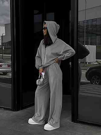 Женский прогулочный костюм двойка: кофта и штаны из плюшевого велюра Серый, 42/46 Одесса