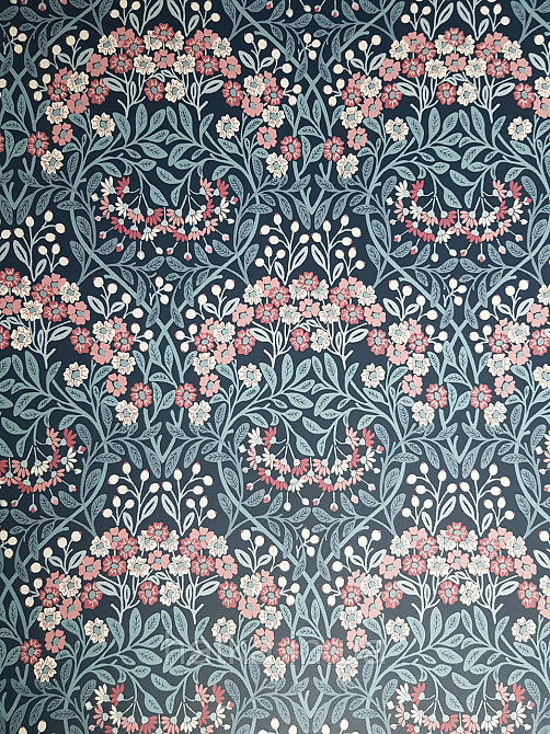 Шпалери флізелінові еко Rasch Sophia 0.53х10 рослинний принт квіти листя маленькі польові бордові на синьому Київ - фото 1