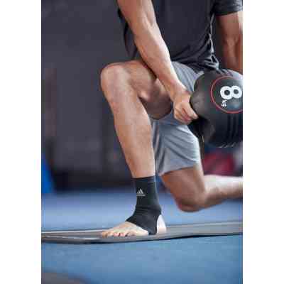 Фиксатор голеностопа Adidas Performance Ankle Support ADSU-13314 Чорний XL (885652007559) Винница