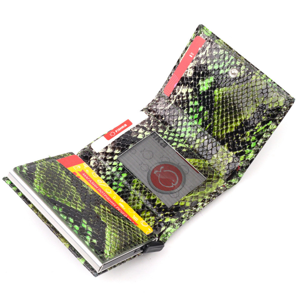 Лакована візитниця з натуральної фактурної шкіри під змію KARYA 20987 Зелений Київ - фото 5