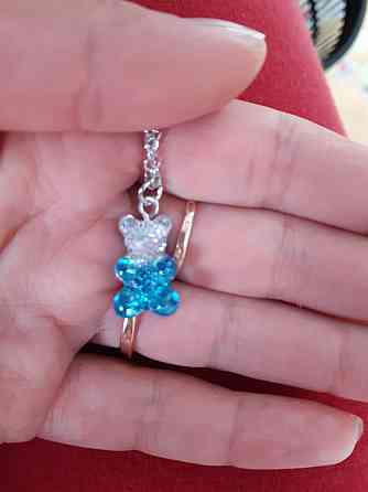 Підвіска з ведмедиками, блакитний + сірий - довжина 50см, смола, цинковий сплав Київ