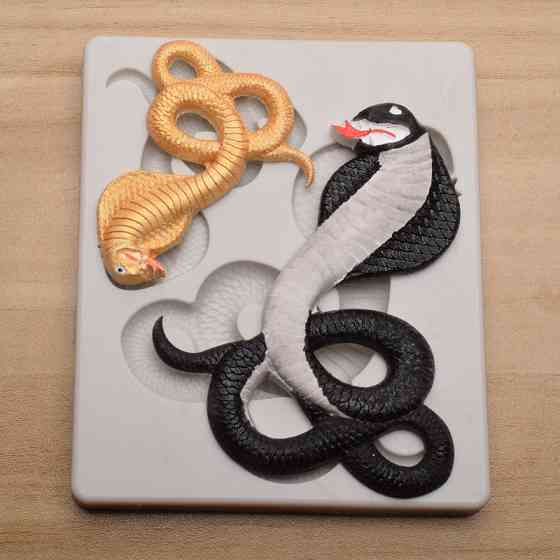 Силиконовая форма Кобра 125 на 105 мм серый Киев