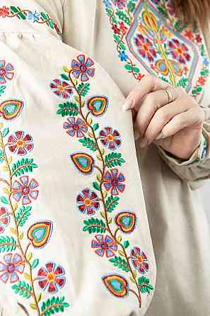 Вишиванка жіноча, натуральна лляна топ Київ