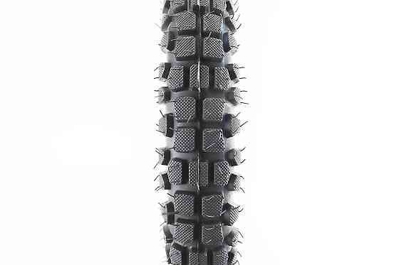 Шина 3,00-18 шипована CROSS Бершадь