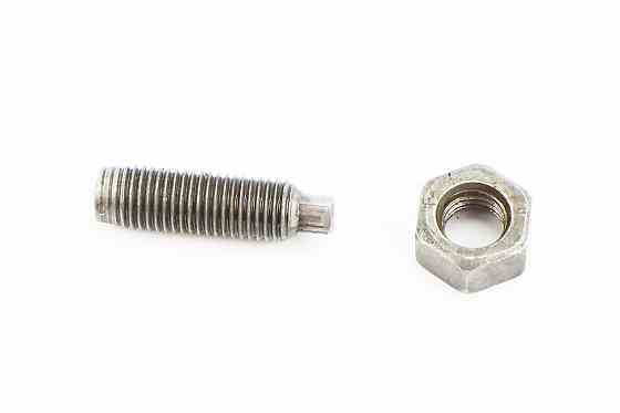 Болт регулювальний рокерів Київ