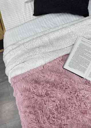 Плед-покривало 200х230 см (+-10см) Травка на овчині колір рожевий з білим (87-215) Київ