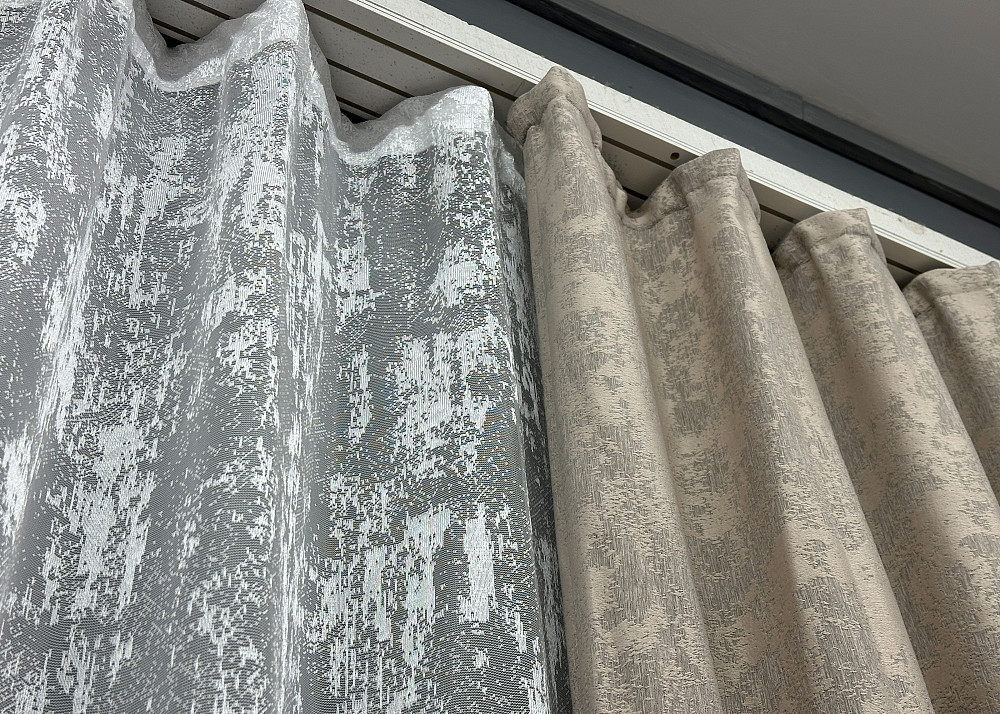 Комплект штор VR-Textil Жаккард Мрамор 150х270 2шт и Тюль 600х270 1208ш-1400т Бежево-серый с белым 71-006/5 Киев - изображение 8