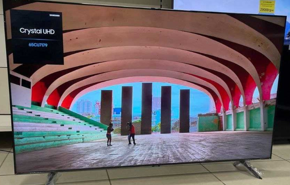 Телевизор Безрамный: 65