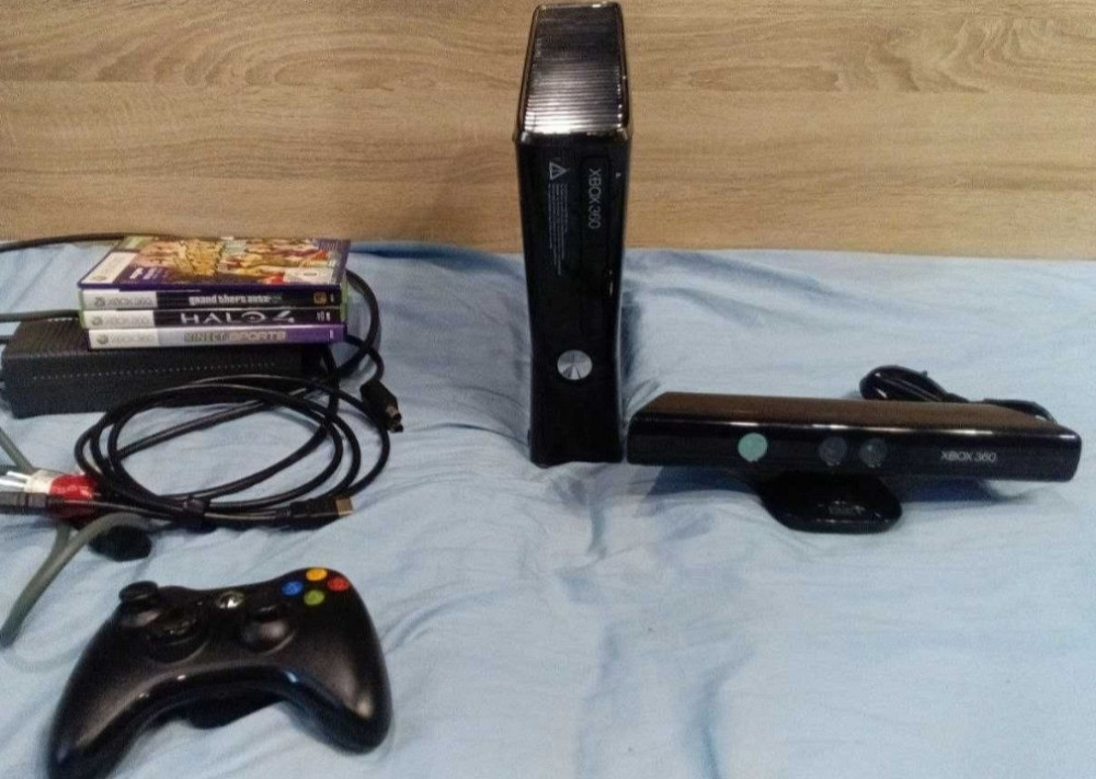 Приставка Xbox 360 + Kinect . Киев - изображение 7