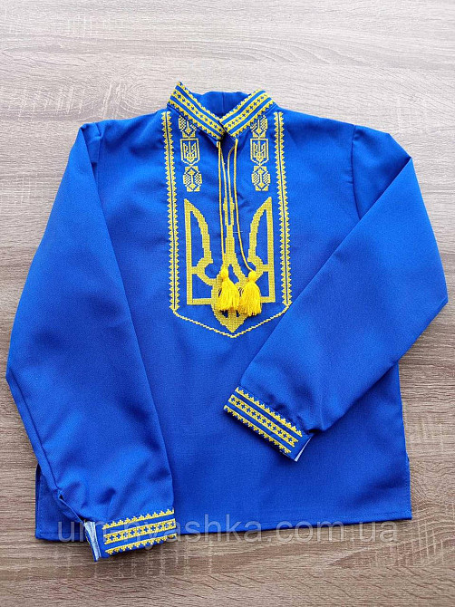 Вышиванка с двусторонней вышивкой 