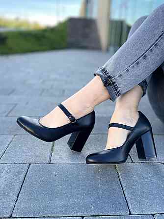 Nivelle Туфлі жіночі NIVELLE чорні натуральна шкіра каблук 8 см (1765/8029-8052) Коломыя