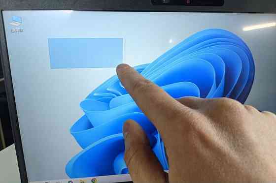 Ноутбук DELL Latitude 5400 Intel i7 8665U 16/256Gb. Київ