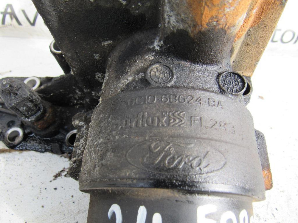 Корпус масляного фільтра Ford Transit 2.4 tdci 2006-2014 (6C1Q-6B624-BA) Ковель - фото 1