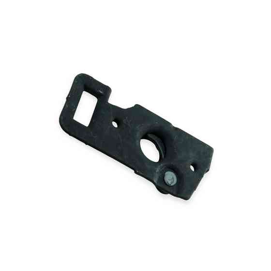 Замок ответная часть (площадка) GM Т 200 Genuine Parts капотаАвео Мукачево