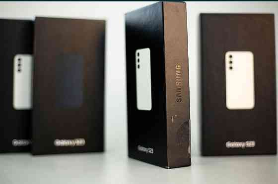 Новый NEW Samsung Galaxy S23 8/128Gb Green/Black Гарантия Trade in Киев