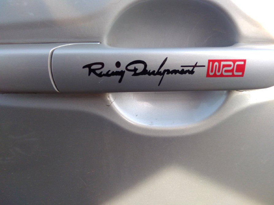 Наклейки на ручки авто номер 5 Черная с красным на Киев - изображение 2