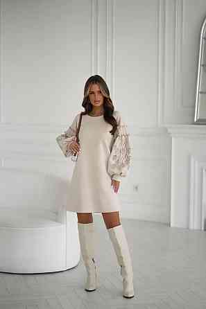 Жіноча замшева сукня з вишивкою Одеса