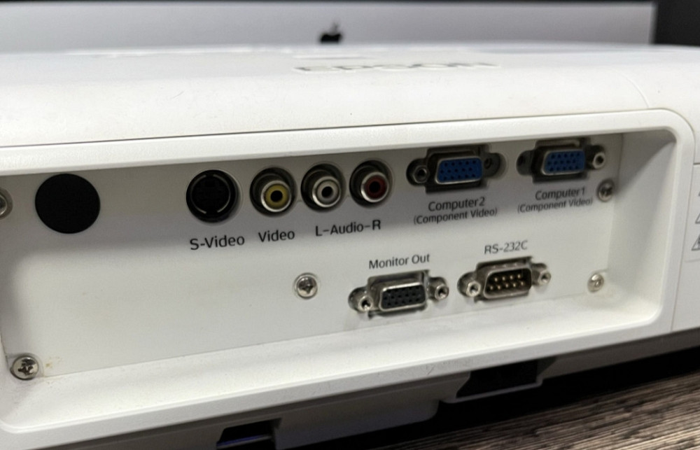 Проєктор Epson emp-280 Київ - фото 2