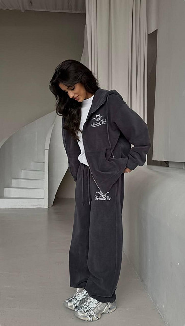 Женский теплый повседневный костюм двойка: кофта и брюки из турецкого двустороннего флиса Графит, 46/48 Одесса - изображение 2