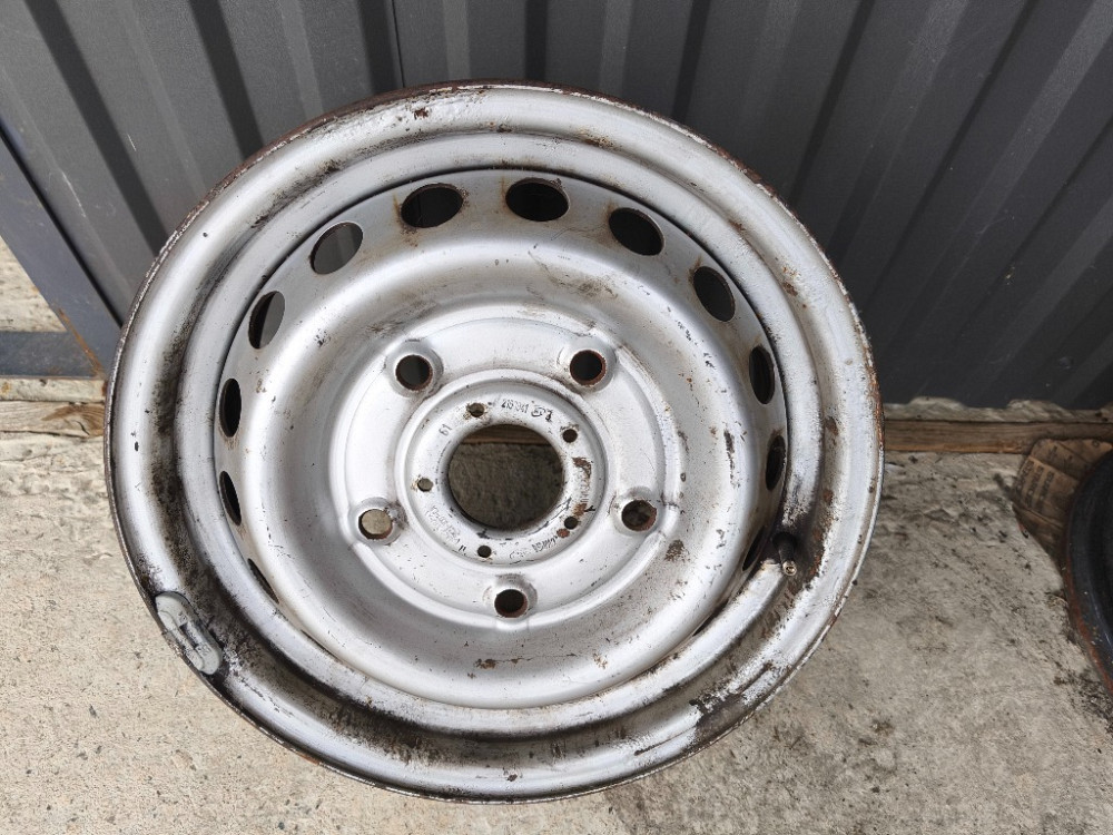 Диск  колесний металевий R15 Ford Transit Ковель - фото 2