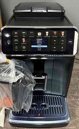 Кавомашина Philips 5500 LatteGo black. Київ