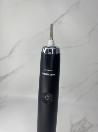 Б/В Електрична зубна щітка Philips Sonicare 9900 Prestige SenseIQ HX9992/12, звукова, Bluetooth, AI, 5 режимів, футляр із USB-C Київ