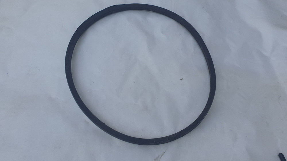 Ремень гладкий вентиляторный II-16х11-1220. МТЗ. СССР. Харьков - изображение 1