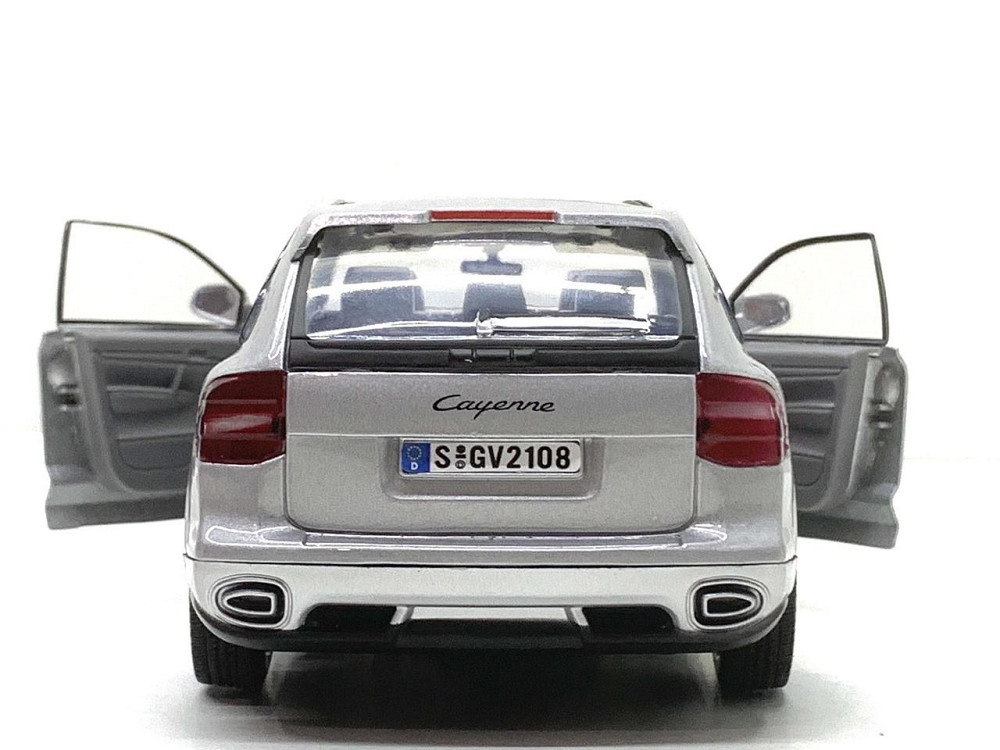 Машина Автосвіт Porsche Cayenne інерційна відкриваються двері капот багажник 1:24 Сіра (AP-1907) Чернигов - изображение 2
