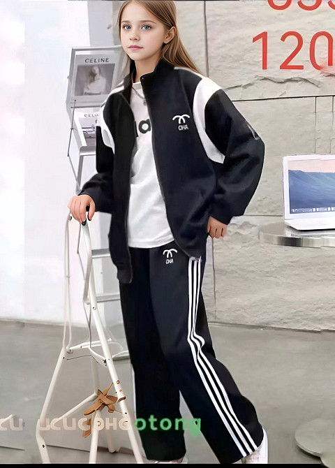 Детский спортивный костюм для девочки на молнии с лампасами на 6,7,8,9,10 лет Николаев - изображение 1