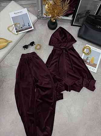 Женский повседневный велюровый костюм двойка: кофта и штаны Марсала, 50/52 Одесса