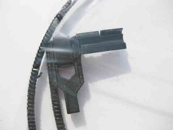 Mercedes-Benz  A2217800589 Трос з напрямної задньої шторки панорами лівий S-Class W221 long Одеса