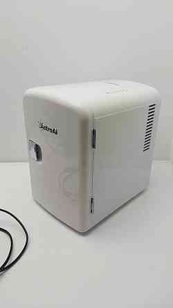 Портативний міні-холодильник AstroAI LY0204A лише 220w білий (товар вживаний) Луцьк