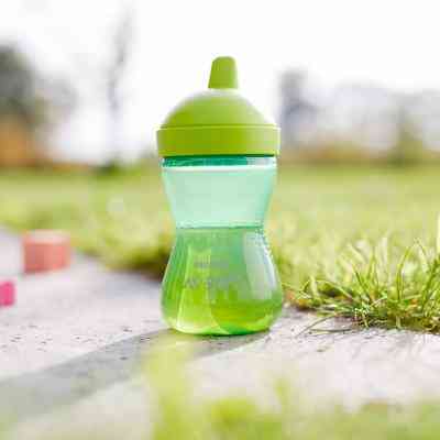 Поильник-непроливайка Philips AVENT с твердым носиком Зеленая 300 мл (SCF804/03) Винница