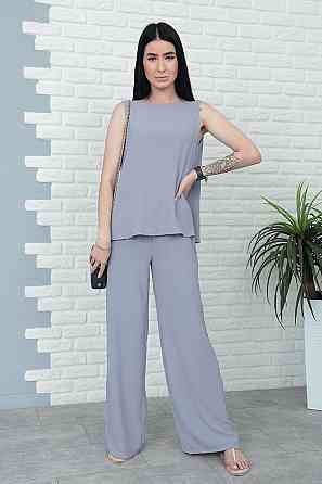 Летний костюм со штанами палаццо 