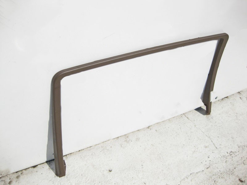 Mercedes-Benz  A1647301570 1A28 Обшивка рами вікна задніх лівих дверей коричнева GL-Class X164 Одесса - изображение 2